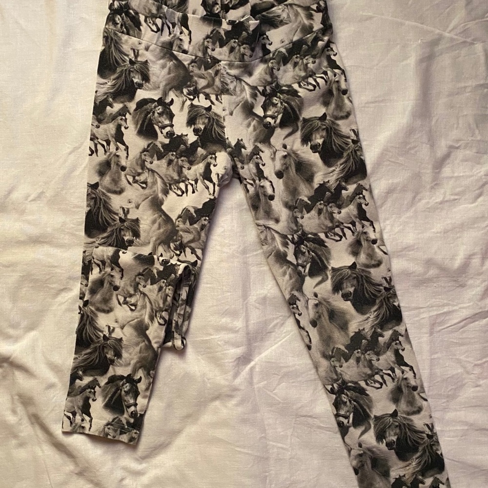 KappAhl - Picture 2 of 5